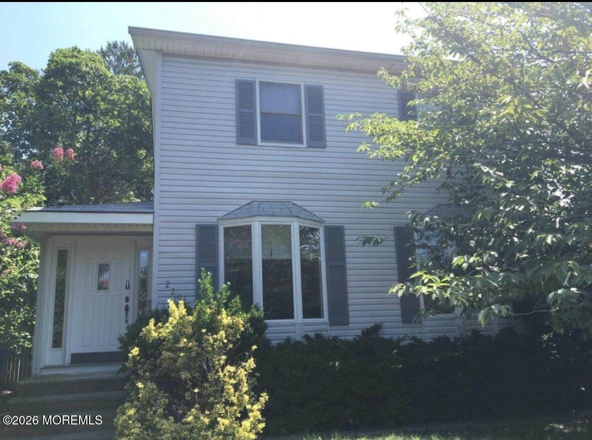 229 Overbrook Avenue - Photo 1