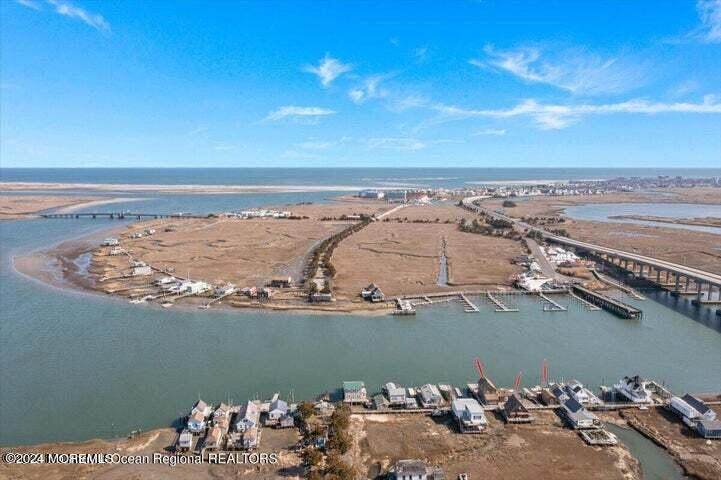 33 Boardwalk - Photo 1