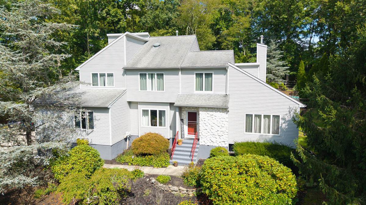 314 Sweetmans Lane - Photo 1
