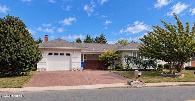 11 Bimini Drive - Photo 1