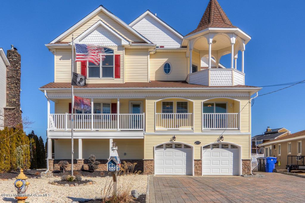 240 Bay Stream Drive - Photo 1