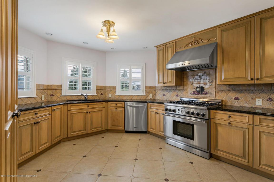 205 Third Avenue - Photo 1