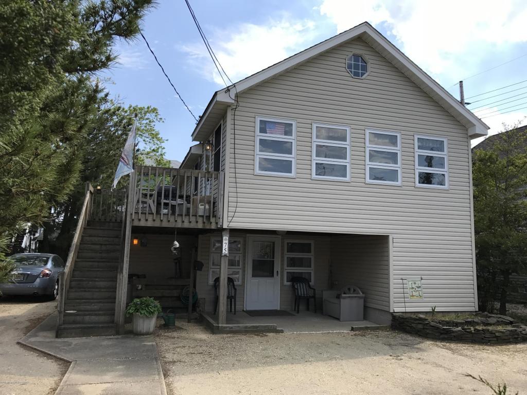 75 Stockton Avenue - Photo 1