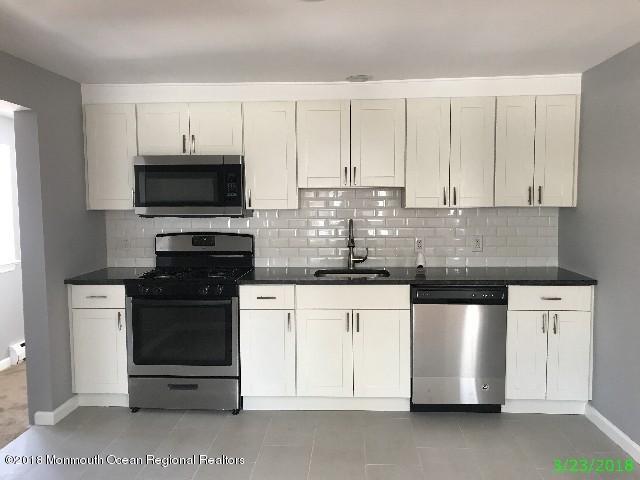 653 Campbell Avenue - Photo 1