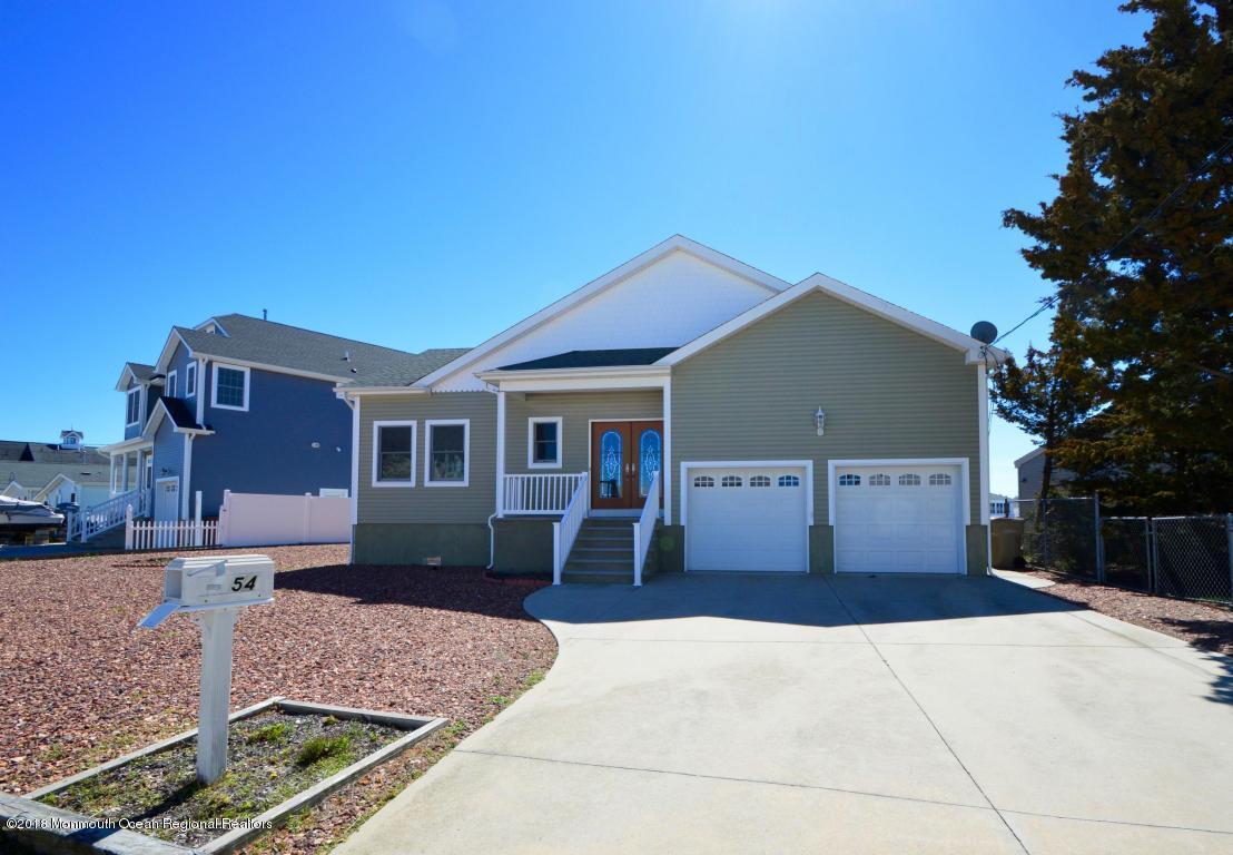 54 Amherst Drive - Photo 1