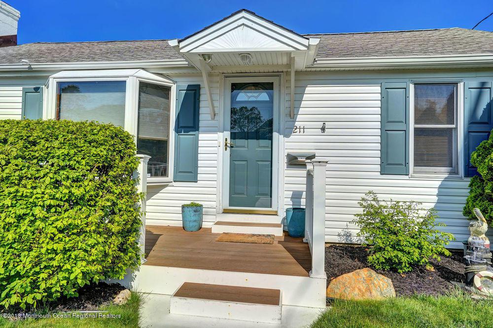 211 Paulison Avenue - Photo 1