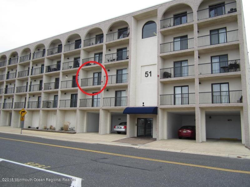 51 Hiering Avenue - Photo 1