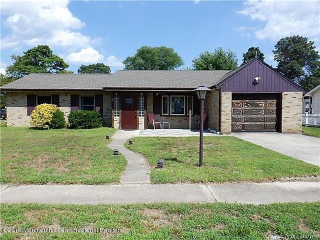 32 Pomona Drive - Photo 1