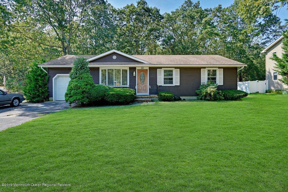 690 Dunedin Street - Photo 1