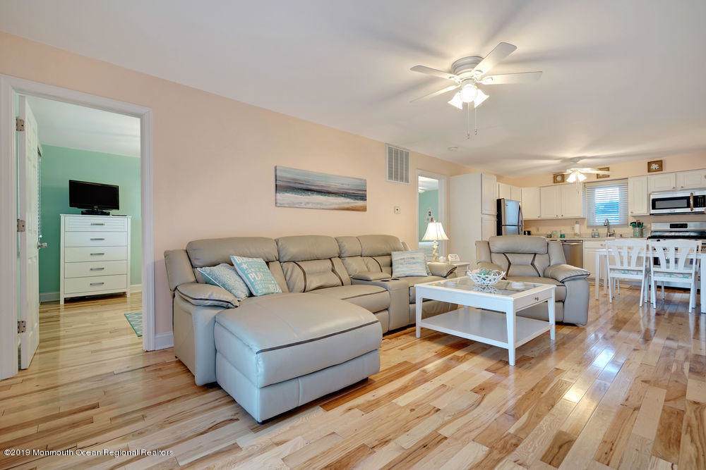2101 Grand Central Avenue - Photo 1