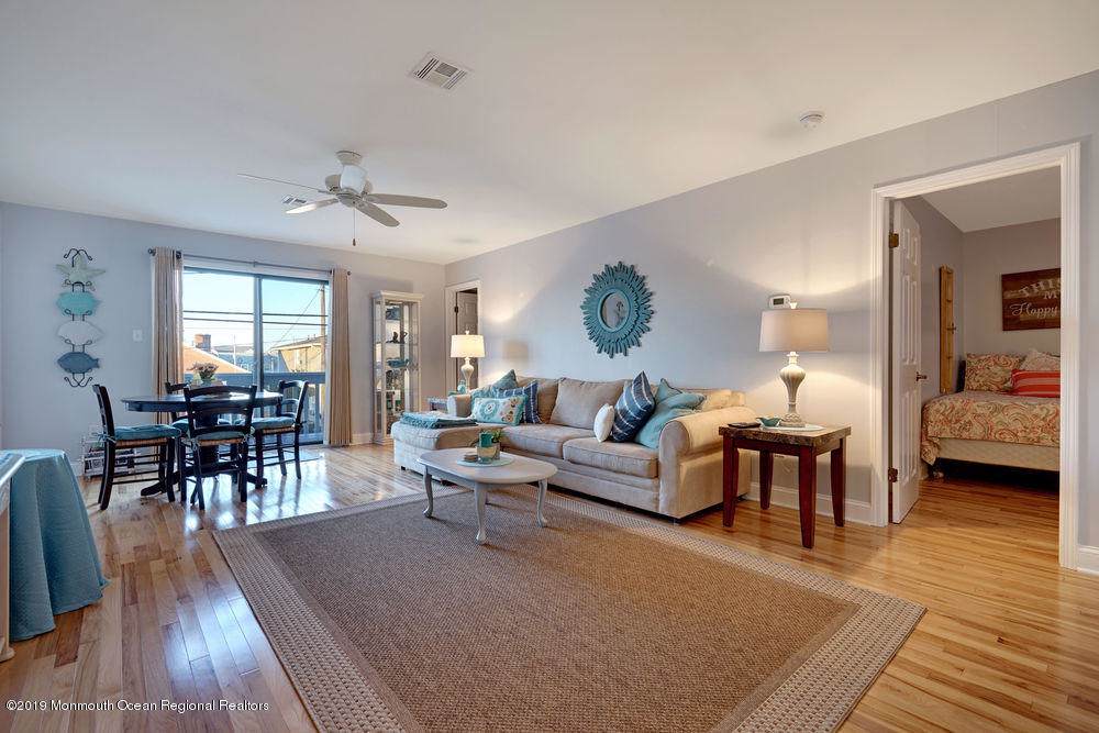 2101 Grand Central Avenue - Photo 1