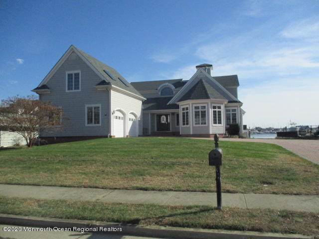 57 Waterman Avenue - Photo 1