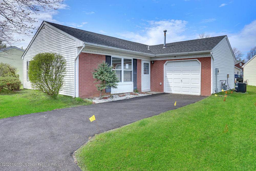 27 Jaffreyton Close - Photo 1