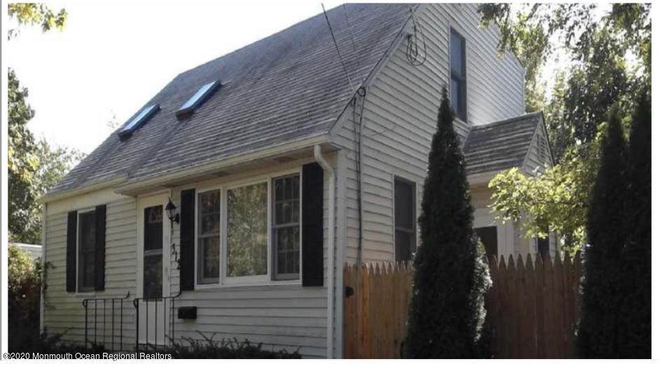 312 Yorke Avenue - Photo 1