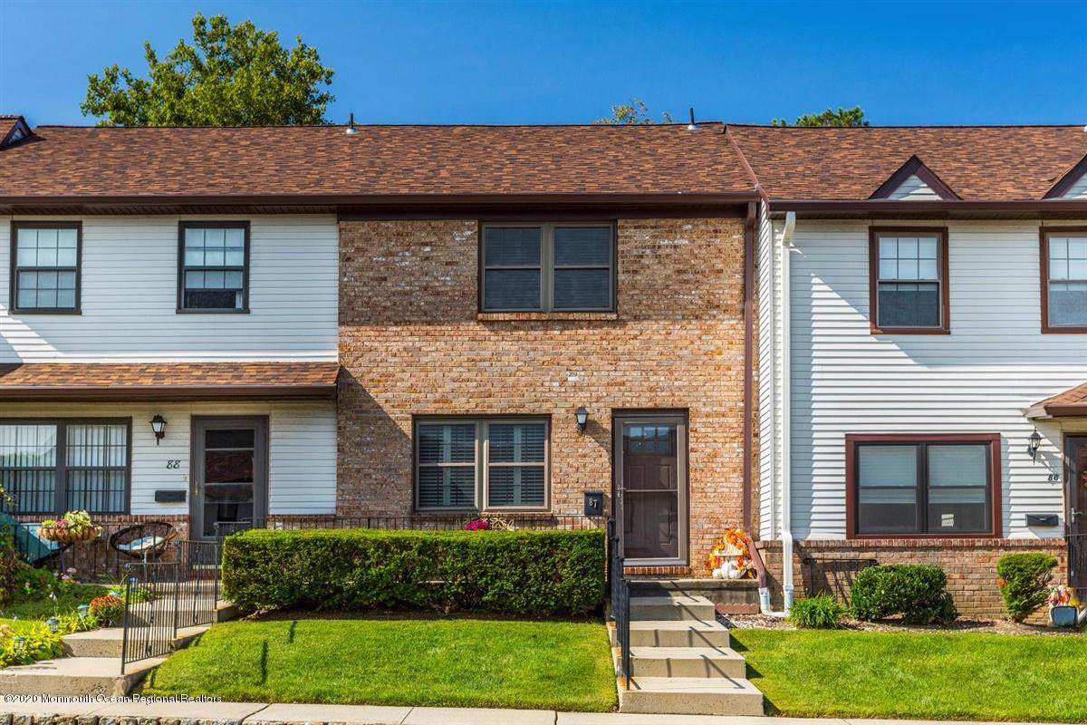 87 Village Green Way - Photo 1