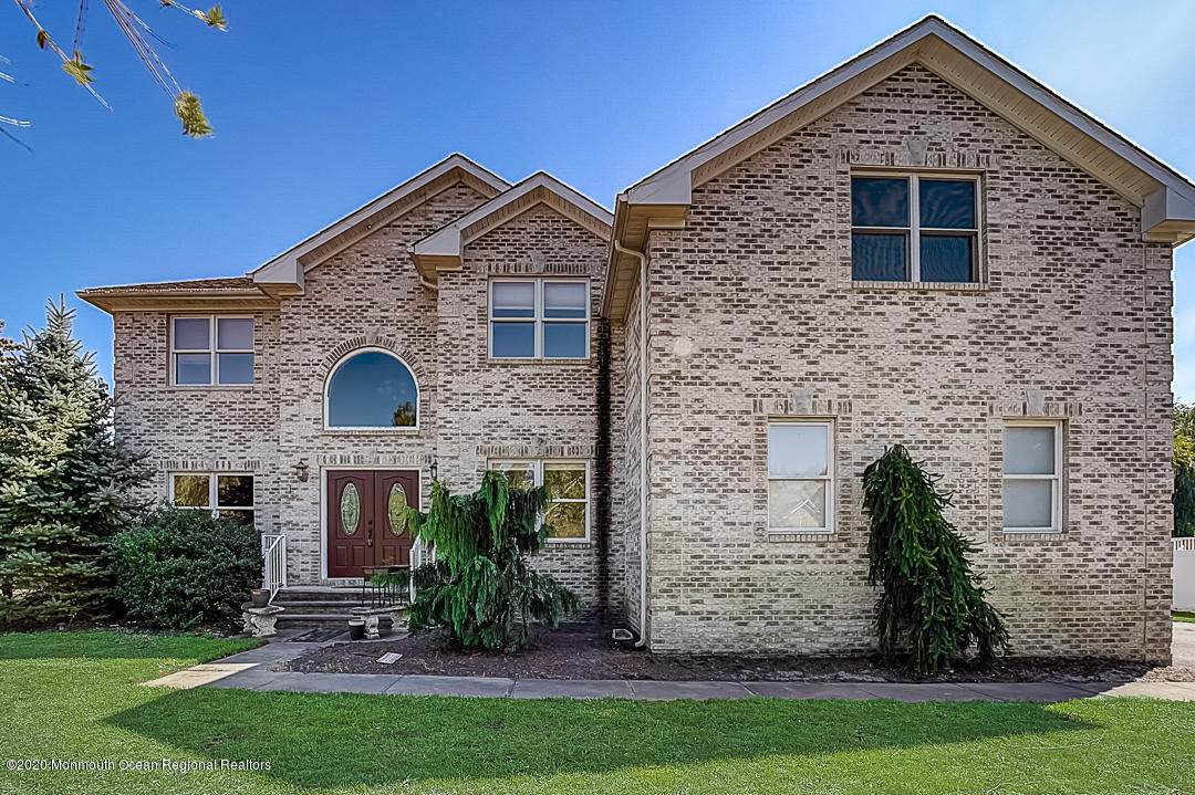 1 Fountain View Drive - Photo 1