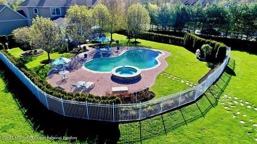 301 Rocky Top Road - Photo 1