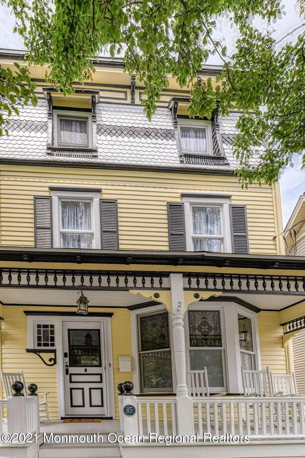 85 Embury Avenue - Photo 1