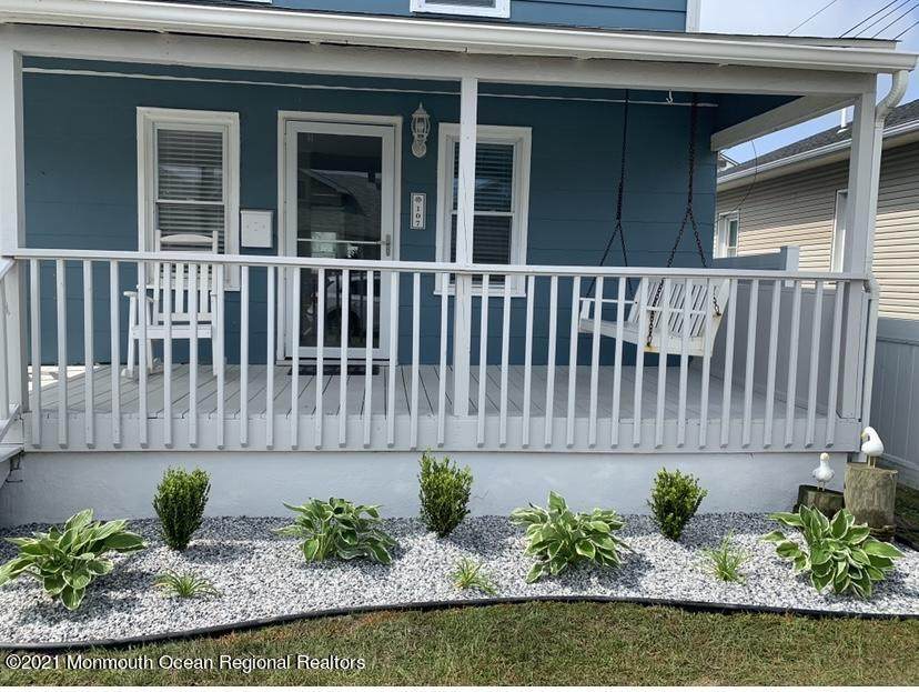 107 17th Avenue - Photo 1
