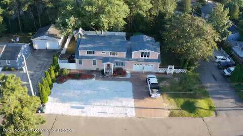 1927 Pineview Road - Photo 1