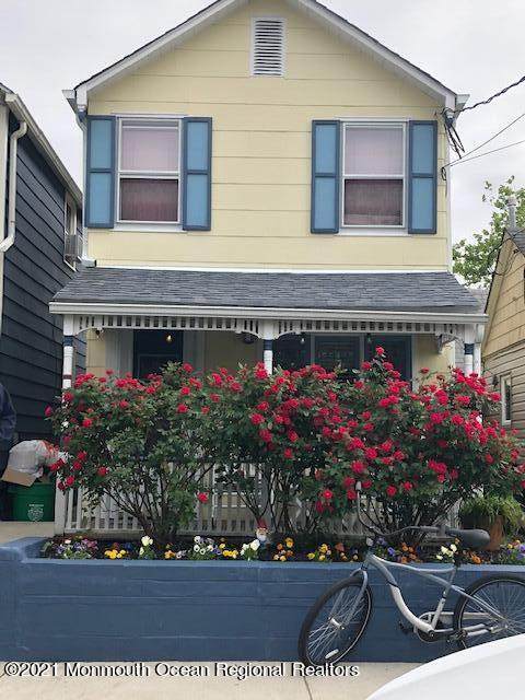 112 Clark Avenue - Photo 1