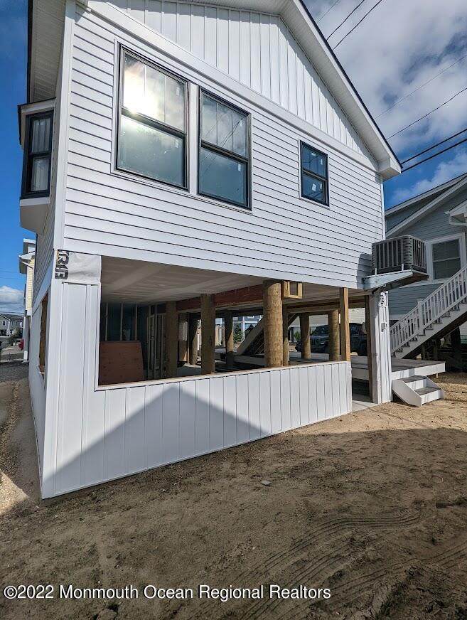 118 Bayview Drive - Photo 1
