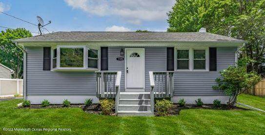 1109 Ship Avenue - Photo 1