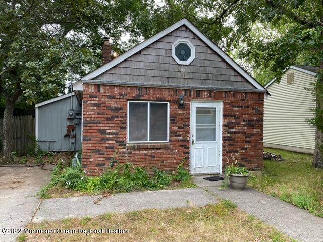 394 5th Avenue - Photo 1