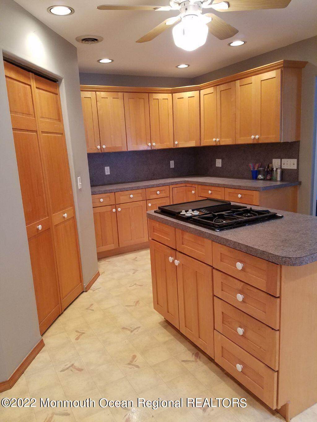 961 Neville Street - Photo 1