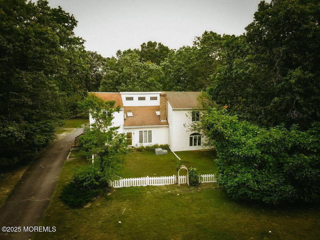 790 Farmingdale Road - Photo 1