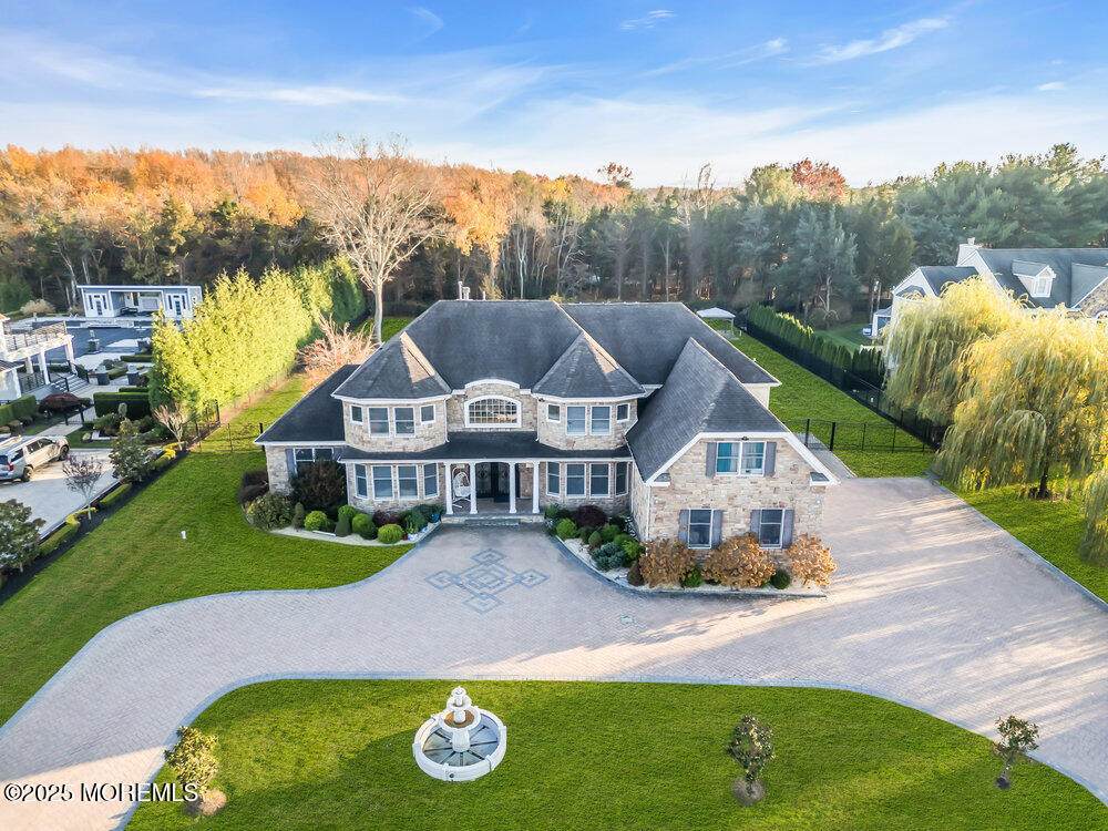 185 Dayna Court - Photo 1