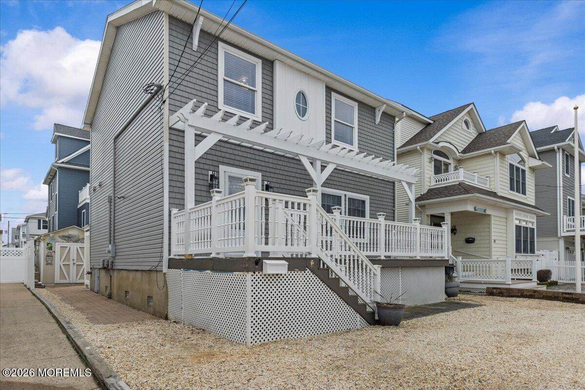 45 Fielder Avenue - Photo 1