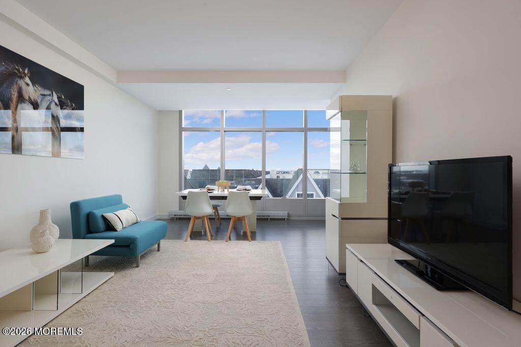20 Melrose Terrace - Photo 1