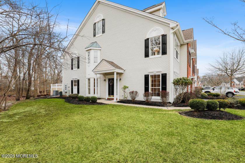 48 Charles Court - Photo 1