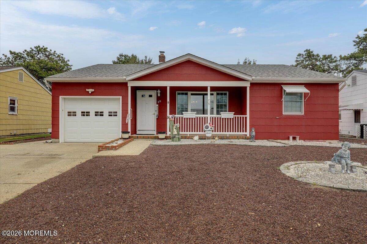 38 Fairfield Road - Photo 1