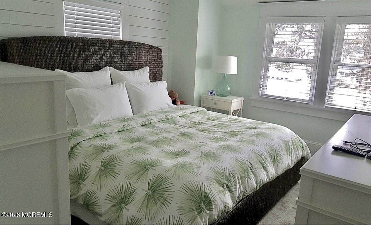 https://bt-photos.global.ssl.fastly.net/monmouth/orig_boomver_2_22616248-2.jpg