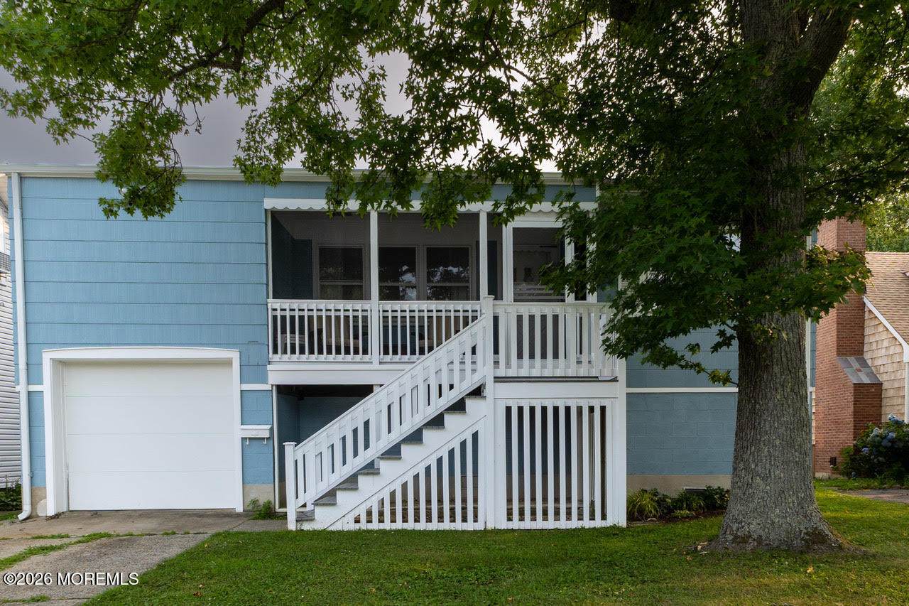 145 Osborne Avenue - Photo 1