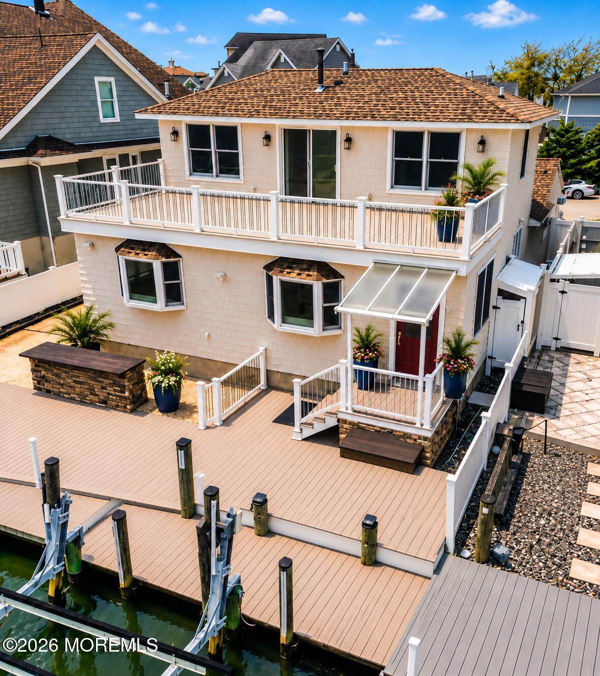 447 Tunney Avenue - Photo 1