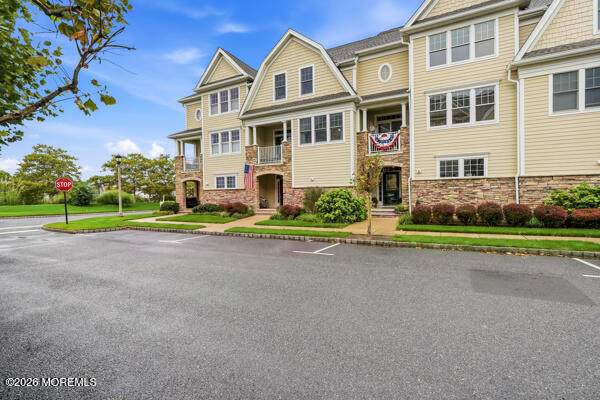 11 Whitman Terrace - Photo 1