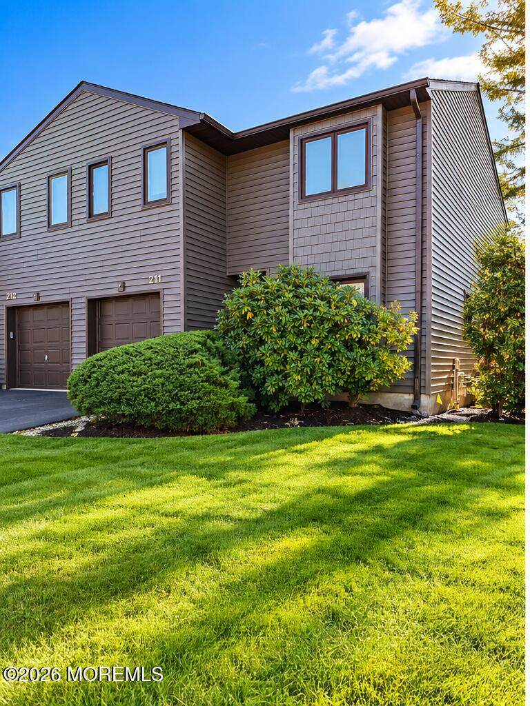 211 Pear Drive - Photo 1