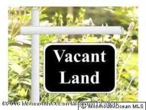 1045 Lacey Road - Photo 1