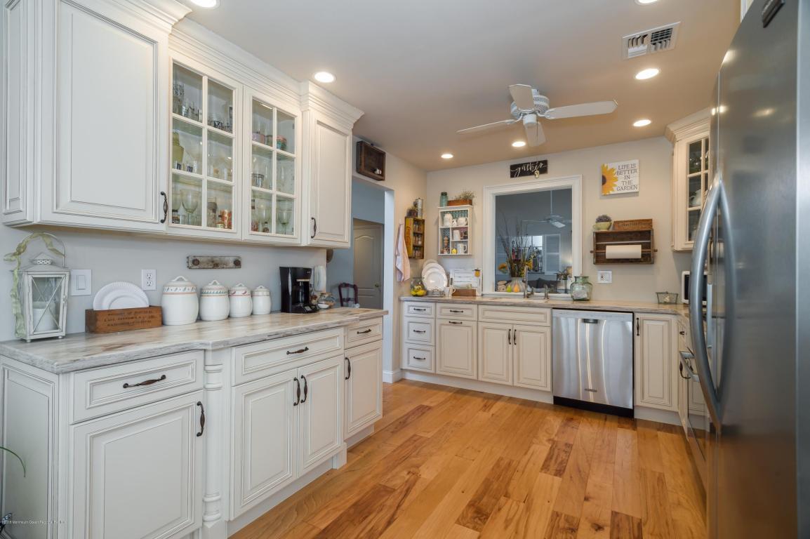 358 River Terrace - Photo 1