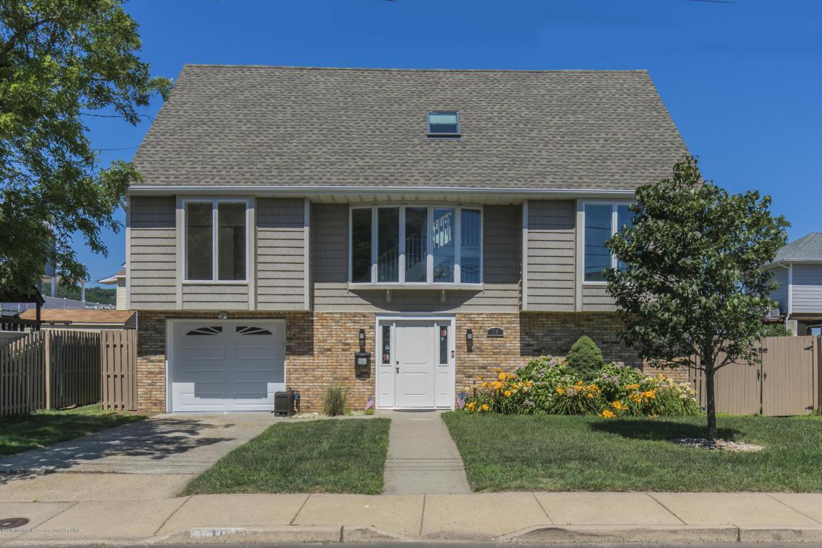 10 Waterwitch Avenue - Photo 1