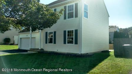 18 White Pine Court - Photo 1
