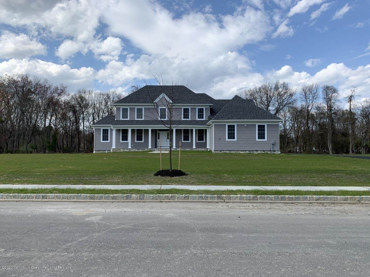 8 Tiffany Court - Photo 1