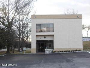 9 Davison Avenue - Photo 1