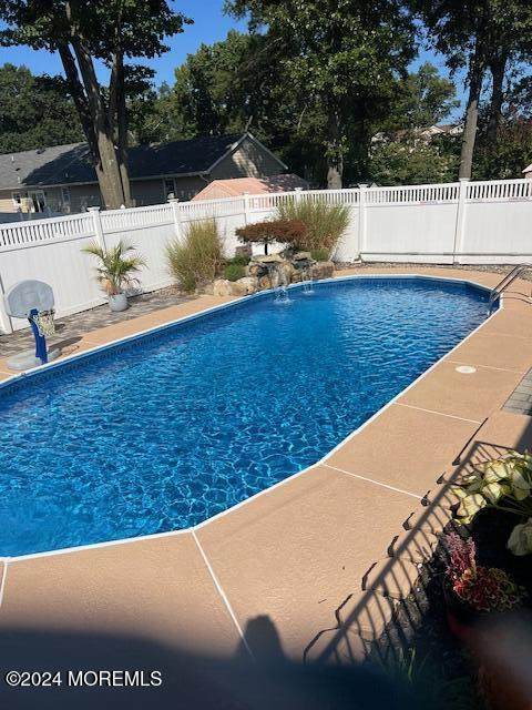 603 Carol Avenue - Photo 1