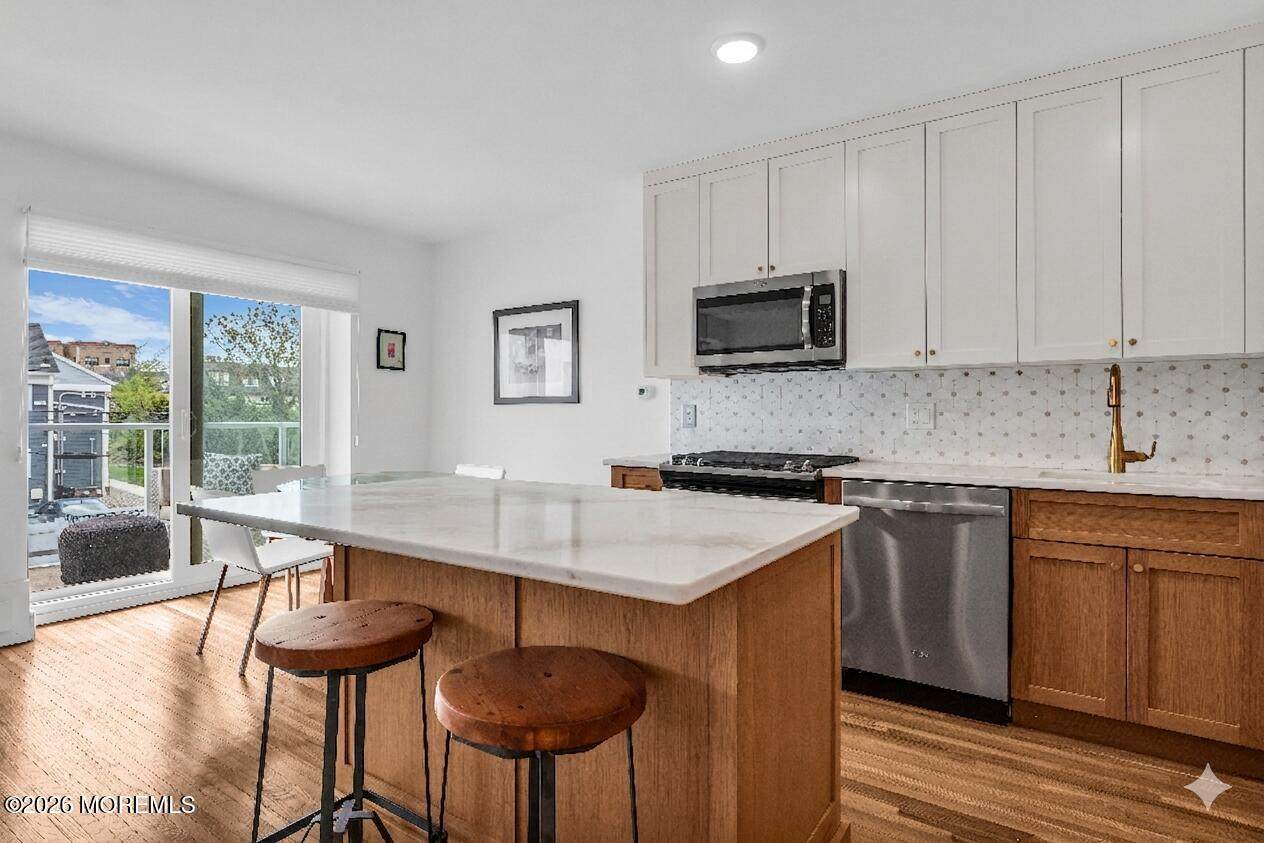 1706 Park Avenue - Photo 1