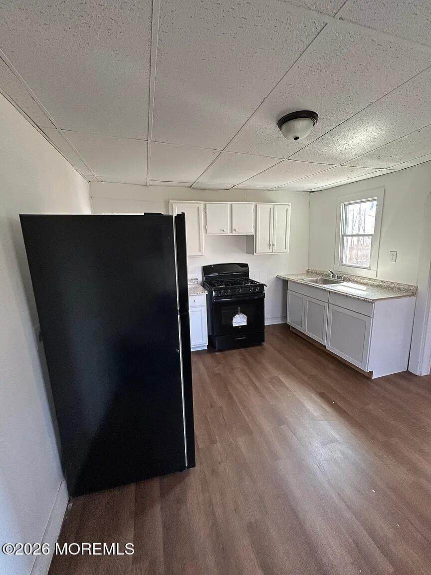 938 Union Street - Photo 1
