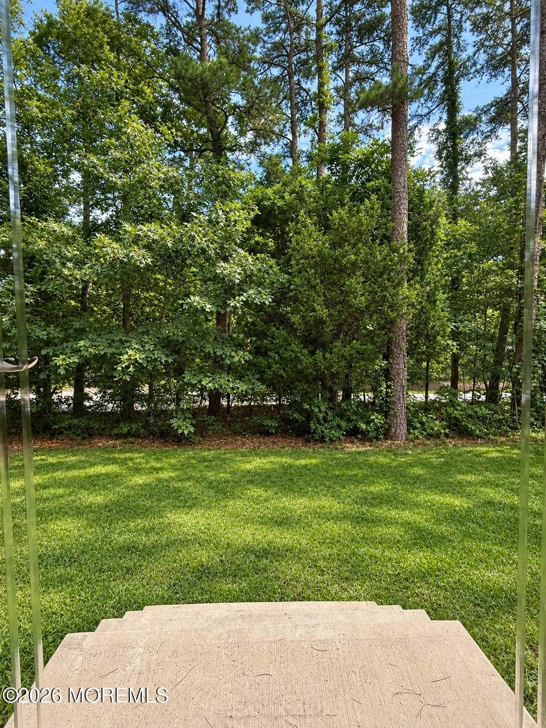 https://bt-photos.global.ssl.fastly.net/monmouth/1280_boomver_3_22625048-2.jpg